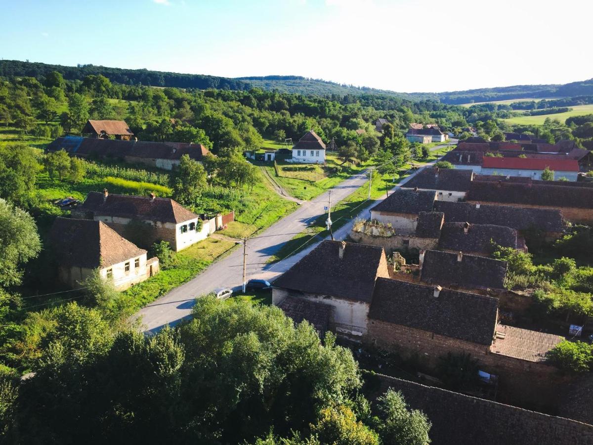 Casa Pe Valea Hartibaciului Pensionat Barcut Exteriör bild