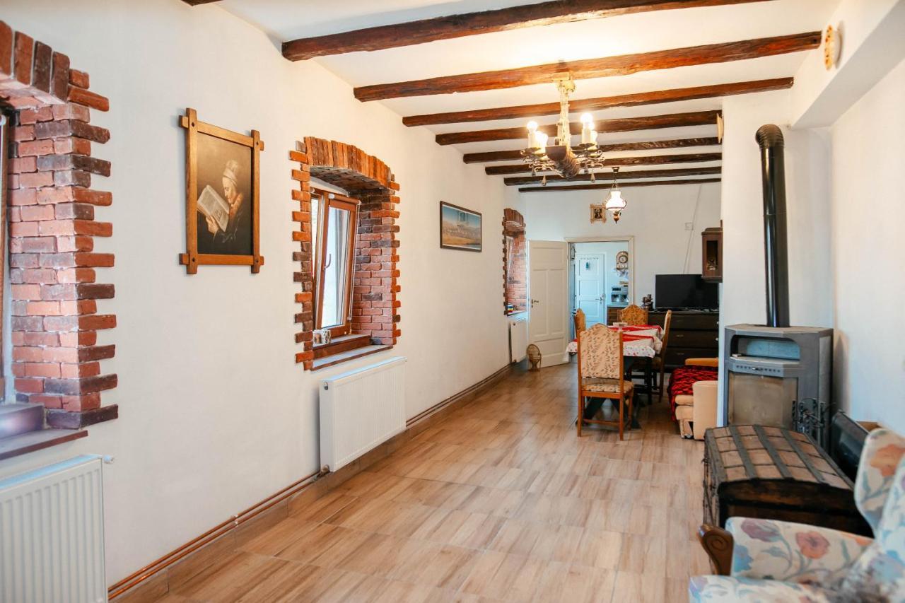 Casa Pe Valea Hartibaciului Pensionat Barcut Exteriör bild
